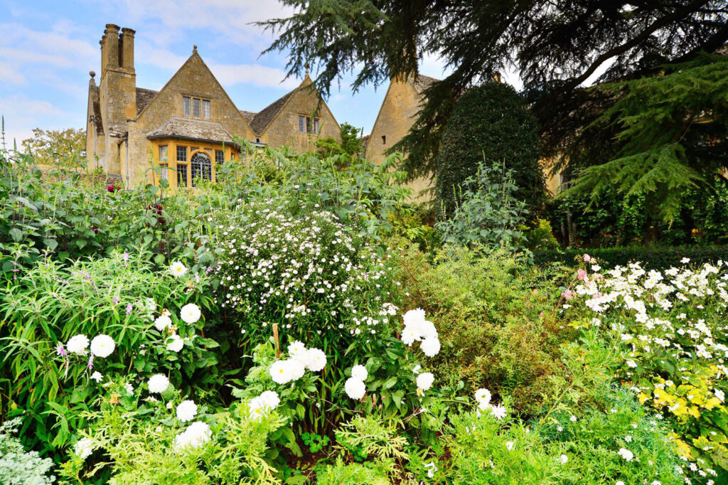 HIDCOTE MANOR & GARDENS