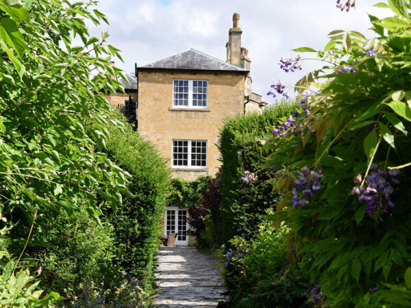 D-Outside-wedding-slide