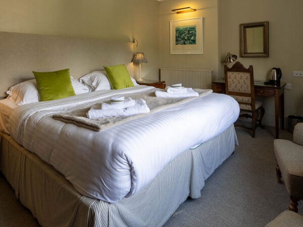 Header-Bedrooms-CHH-Room-10---1